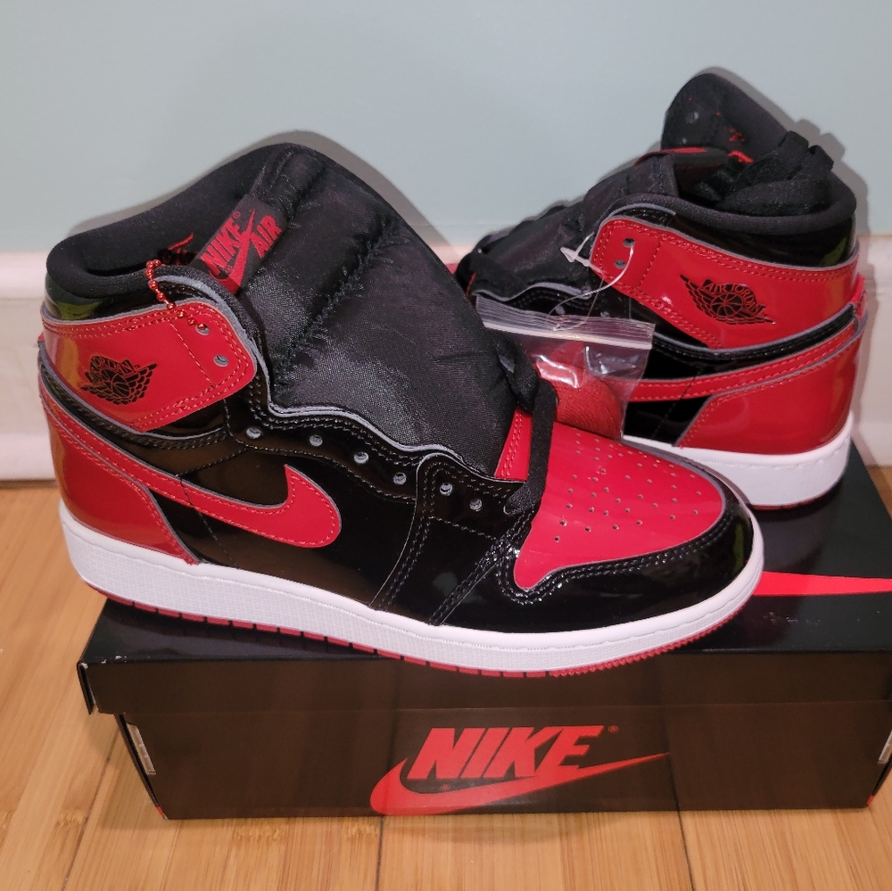 Jordan 1 Patent Bred - Picture 2 of 6